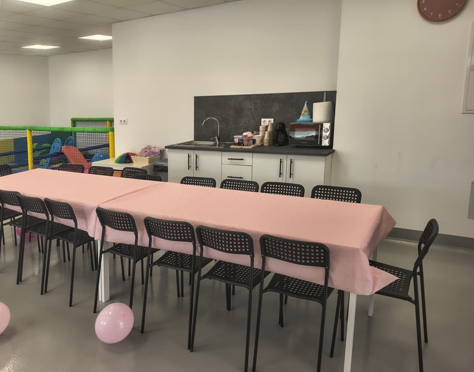 Espacio privado de Spui Park preparado para distintos eventos en Ares